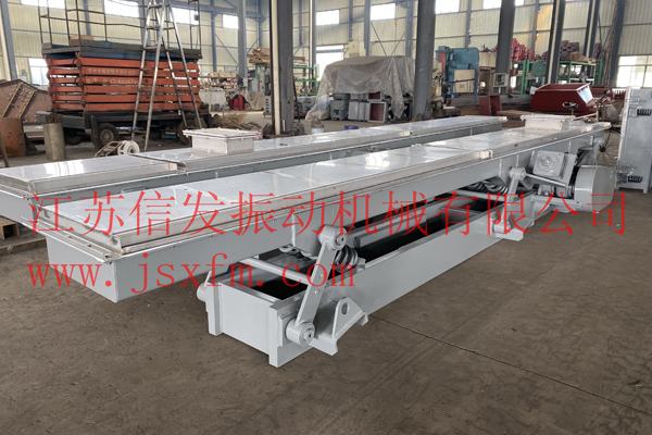 慣性振動輸送機(連桿式振動輸送機)優勢特點